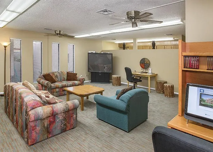 Getaways At Havasu Dunes Resort